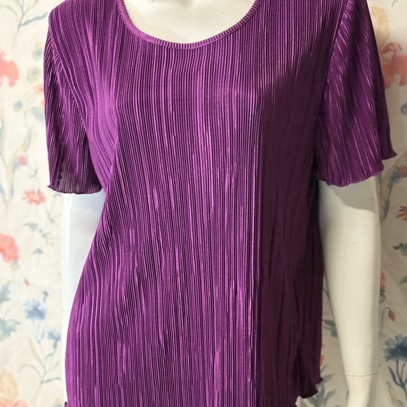 Vintage Traditions Purple Short Sleeve Tee Top - Picture 2 of 10